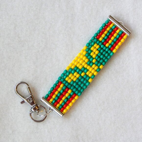 Hawaii Kanaka Maoli flag bead keychain, handmade, 30% to charity! - Picture 1 of 5